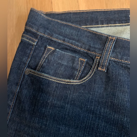 EUC OLD NAVY “THE SWEETHEART” 5 POCKET BOOTCUT JEANS IN SIZE 16R - Picture 9 of 13